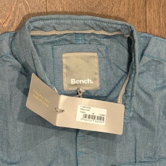 Bench Men's Long Sleeve Blue Collared Button Up Shirt with Pocket, Size Medium - Picture 3 of 7